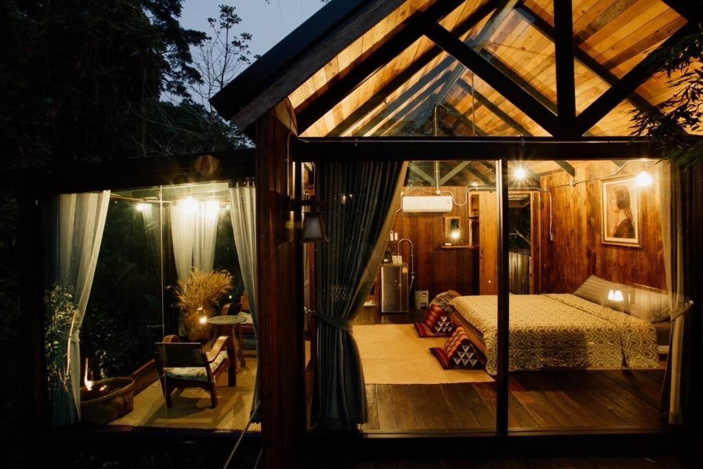 Wilderness Treehouse Villa Doi Saket Exterior foto