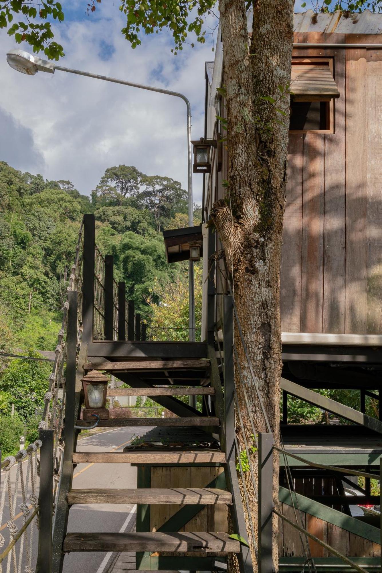Wilderness Treehouse Villa Doi Saket Exterior foto