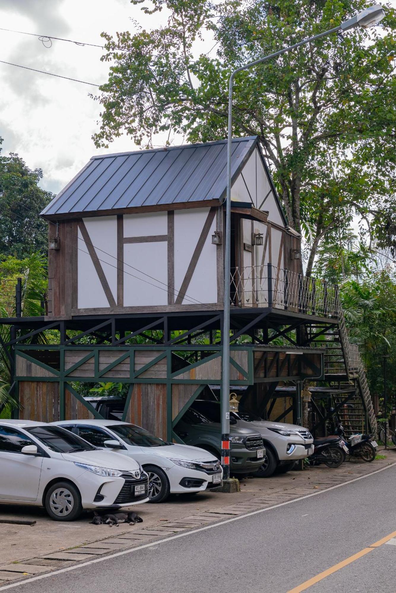 Wilderness Treehouse Villa Doi Saket Exterior foto