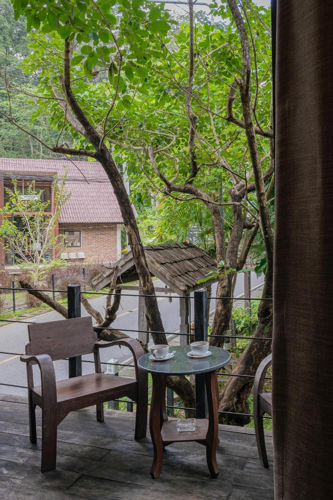 Wilderness Treehouse Villa Doi Saket Exterior foto