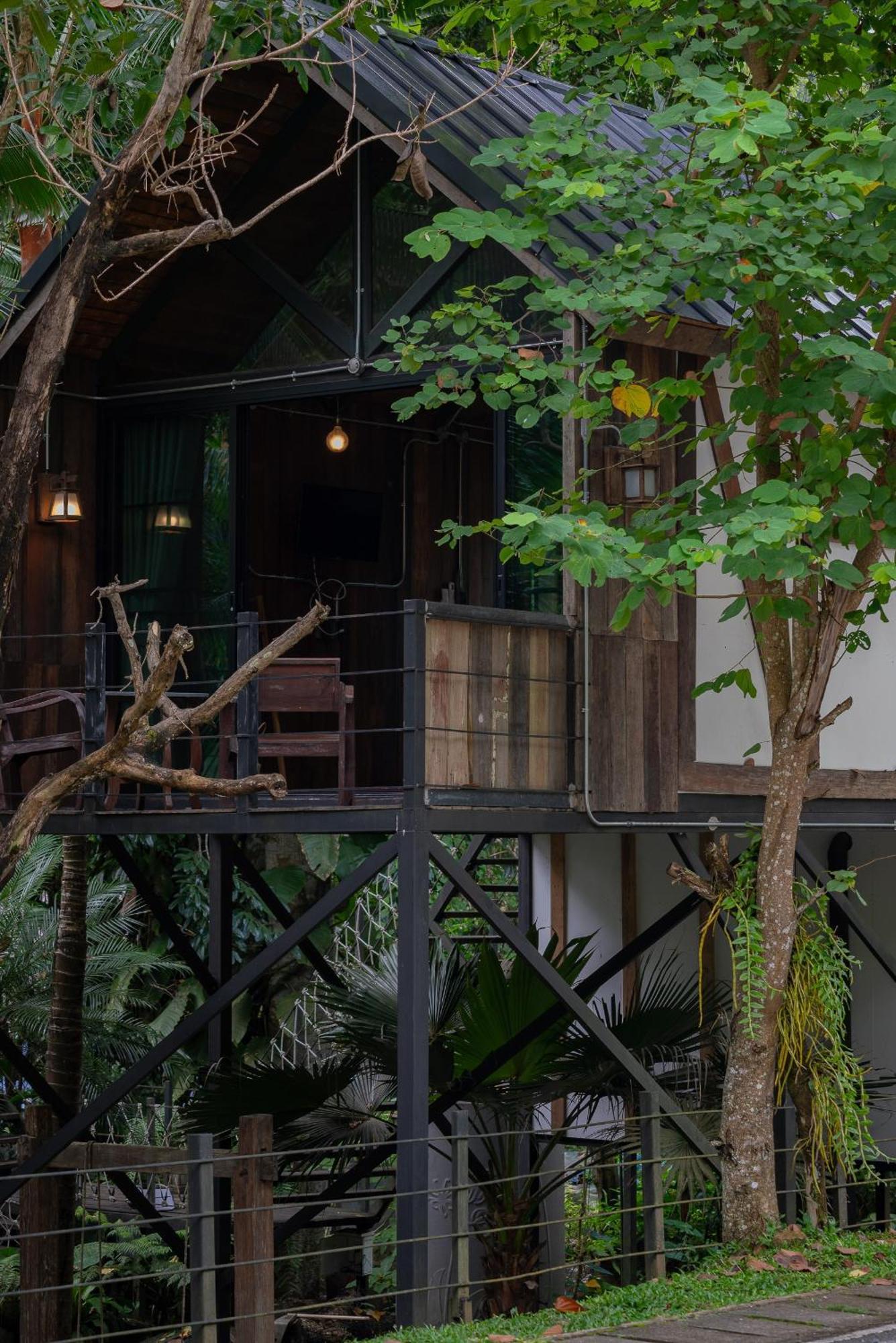 Wilderness Treehouse Villa Doi Saket Exterior foto