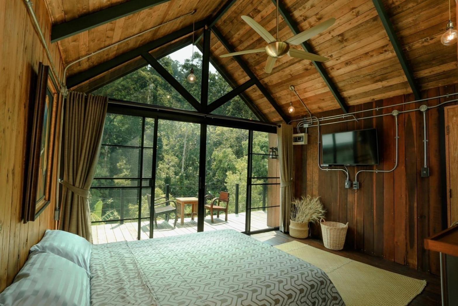 Wilderness Treehouse Villa Doi Saket Exterior foto